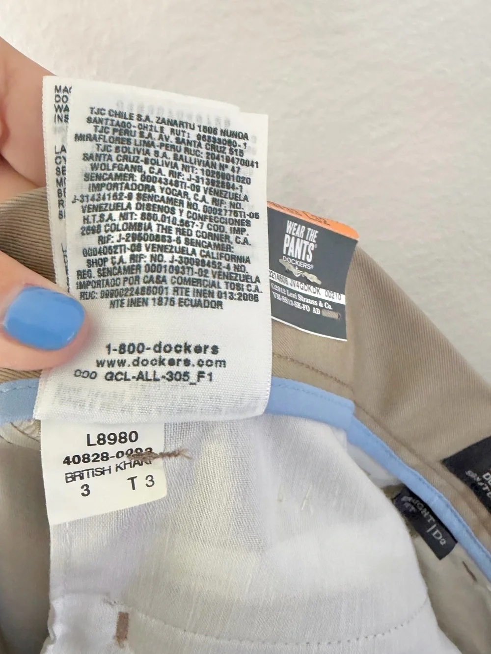 Dockers Signature Khaki Straight Fit Flat Front D2 Wrinkle Free Pants W33xL32